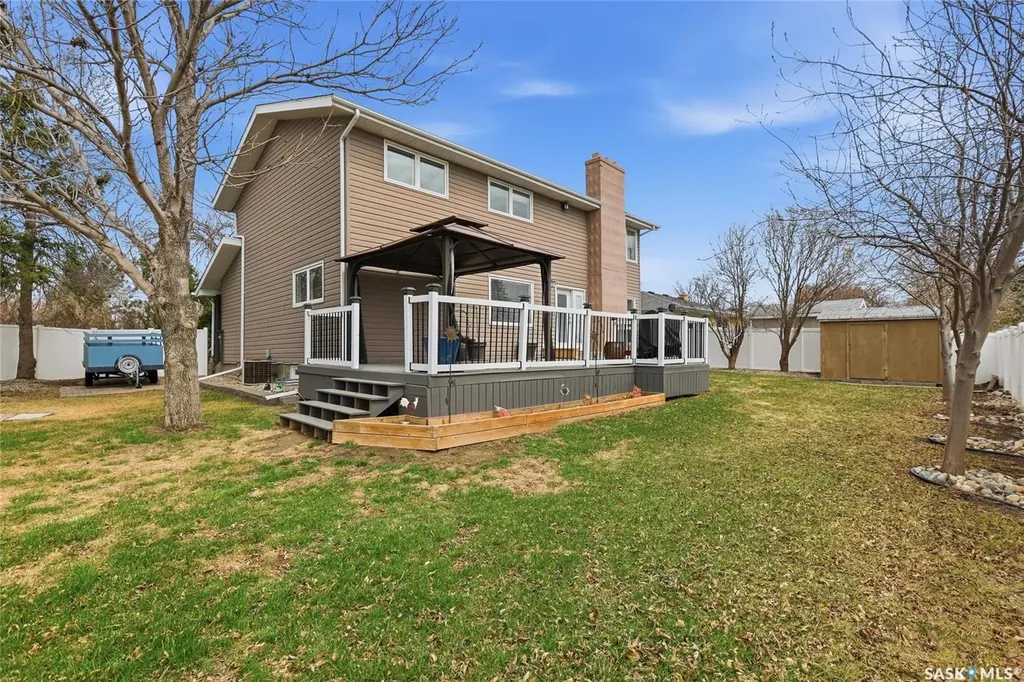 404 Dalgliesh Drive Regina SK S4R 6J1