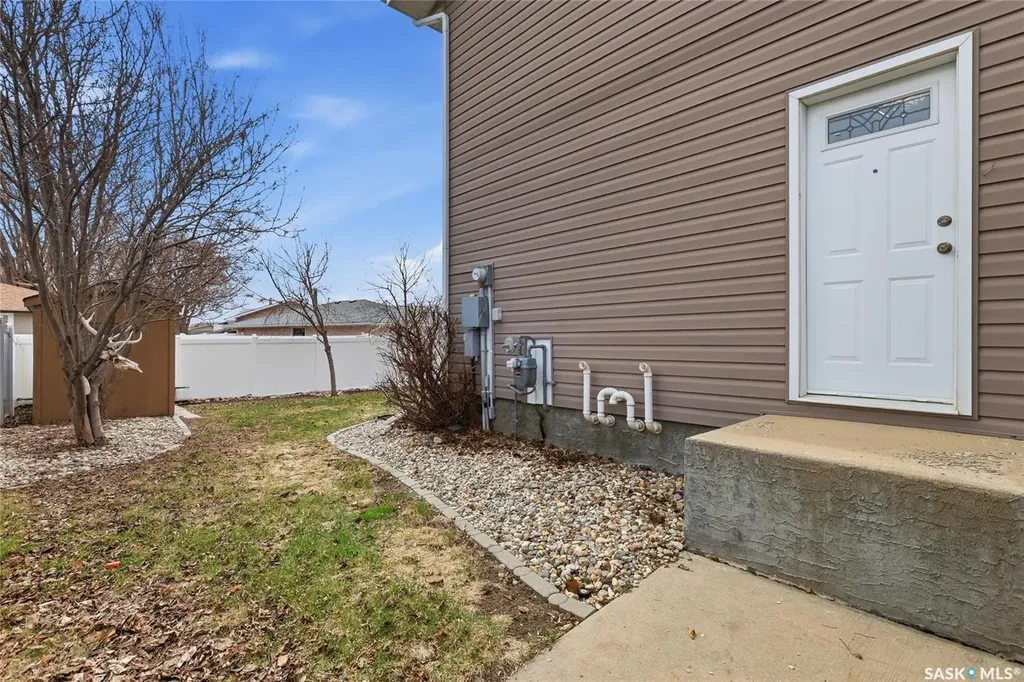 404 Dalgliesh Drive Regina SK S4R 6J1
