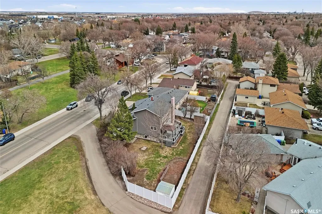 404 Dalgliesh Drive Regina SK S4R 6J1