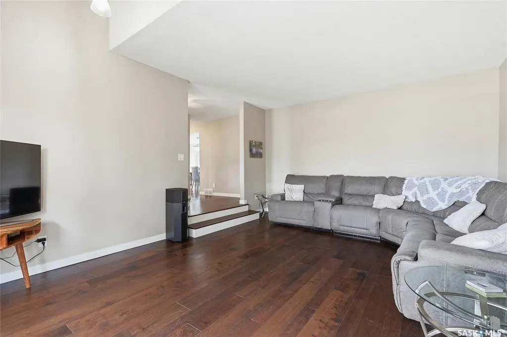 404 Dalgliesh Drive Regina SK S4R 6J1