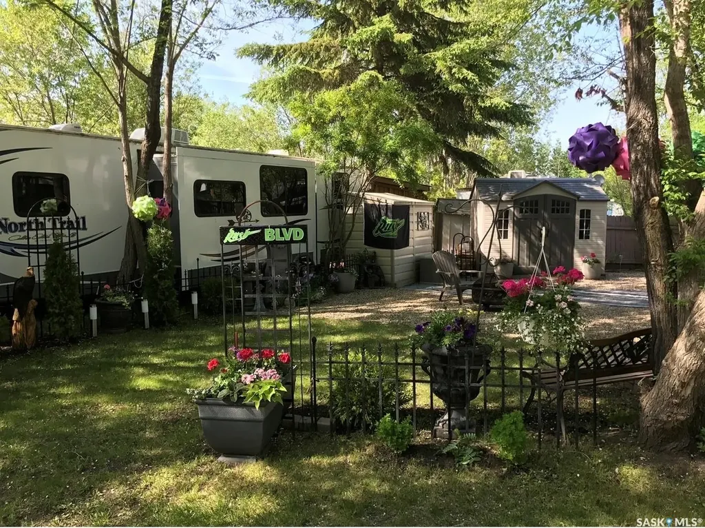 133 & 134 Regional Park Road Wakaw Lake SK S0K 4P0