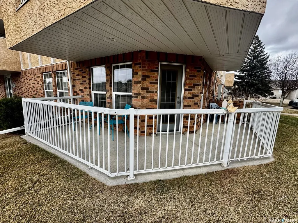 57 Russell Drive Yorkton SK S3N 4B6
