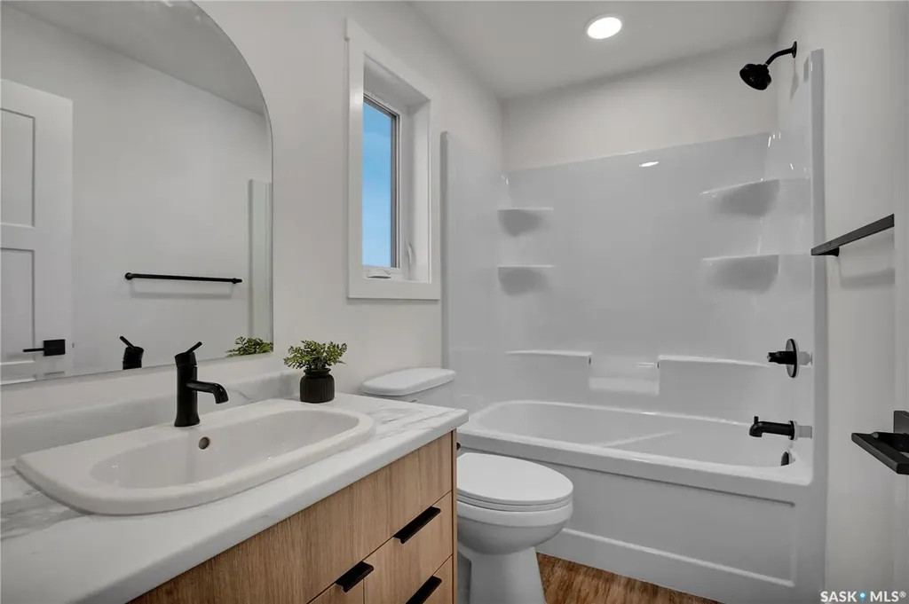 105 Emma Crescent Martensville SK S0K 2T2