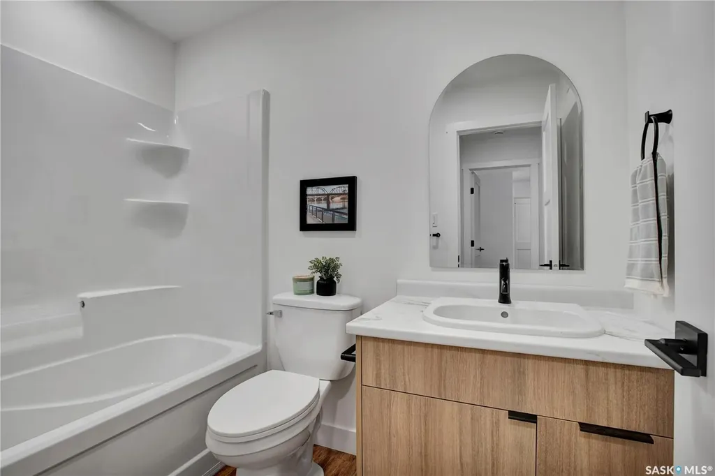 105 Emma Crescent Martensville SK S0K 2T2