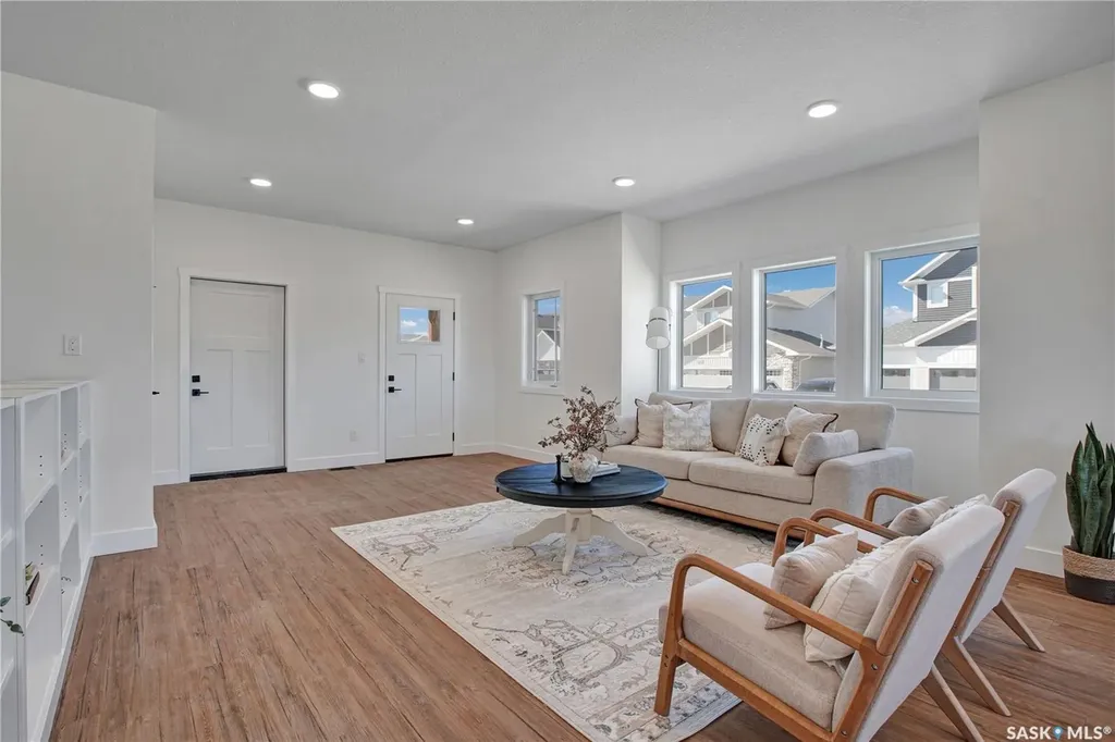 101 Emma Crescent Martensville SK S0K 2T2
