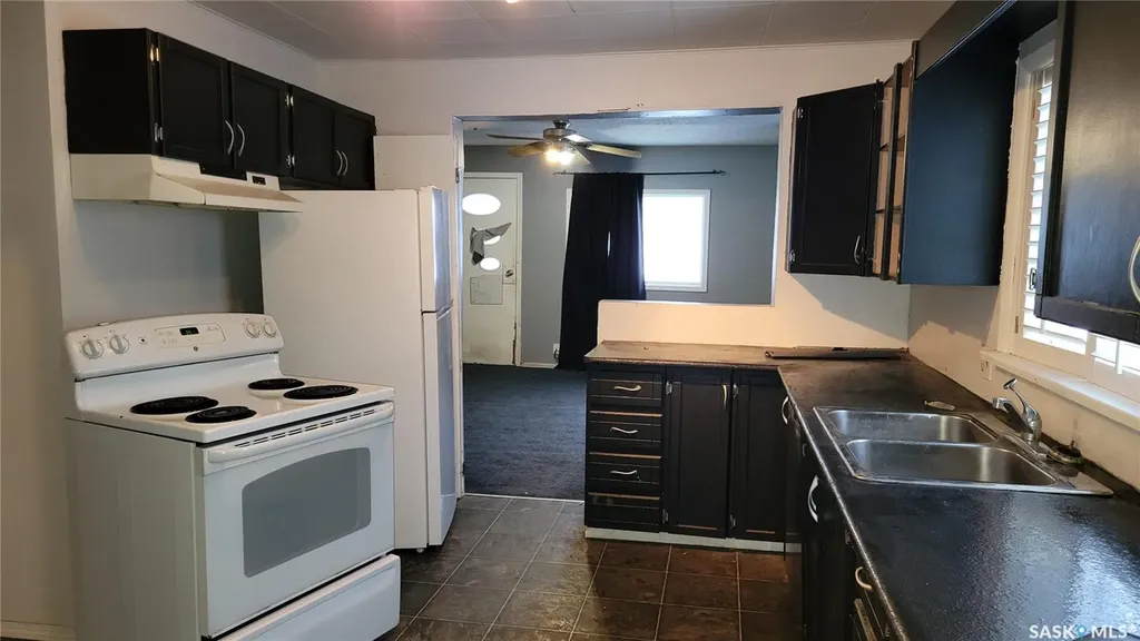 4906 52nd Street Macklin SK S0L 2C0