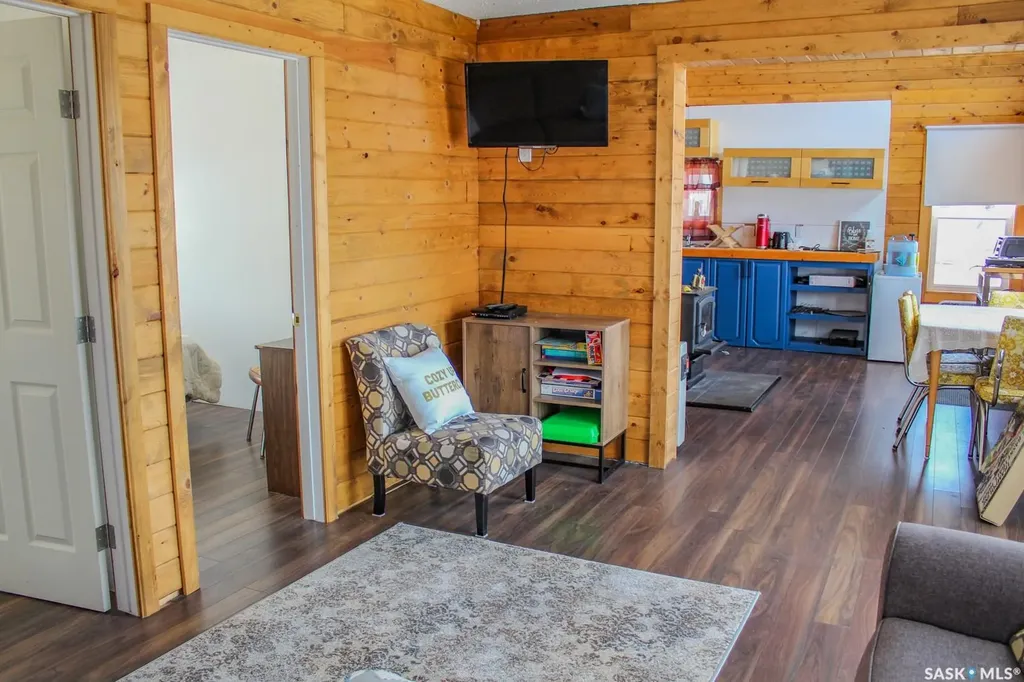 106 Lakeshore Drive Three Lakes Rm No. 400 SK S0K 2J0