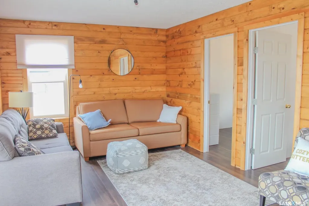 106 Lakeshore Drive Three Lakes Rm No. 400 SK S0K 2J0