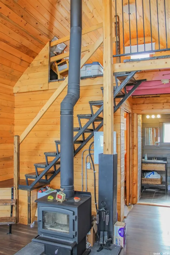 106 Lakeshore Drive Three Lakes Rm No. 400 SK S0K 2J0