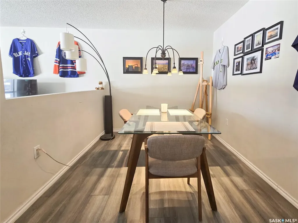2931 Harding Street Regina SK S4R 1A6