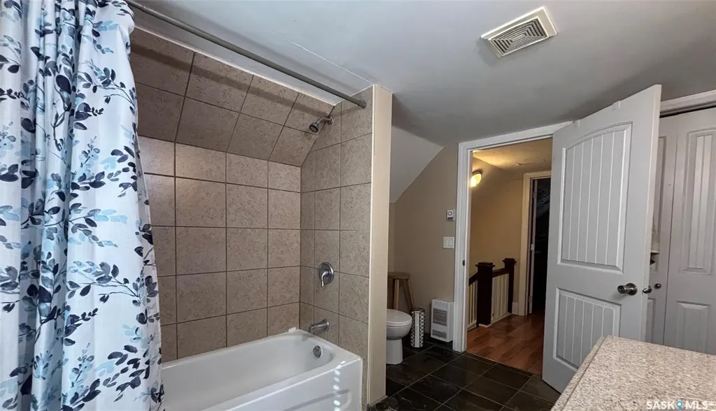 2324 Halifax Street Regina SK S4P 1V4