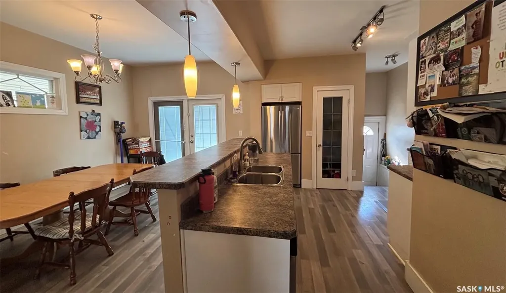 2324 Halifax Street Regina SK S4P 1V4