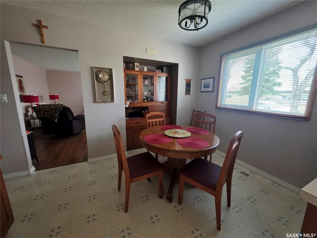 1841 Gibbs Road Estevan SK S4A 1Y1