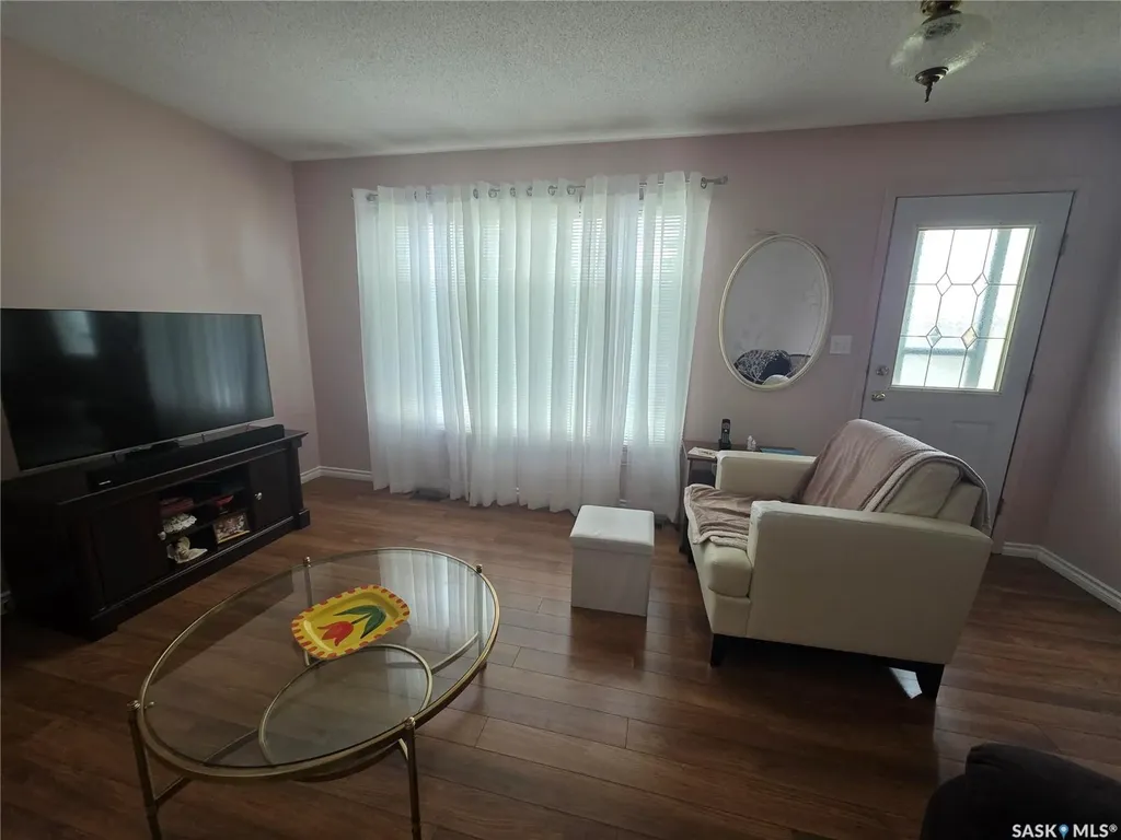 1841 Gibbs Road Estevan SK S4A 1Y1