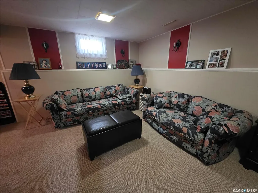 1841 Gibbs Road Estevan SK S4A 1Y1