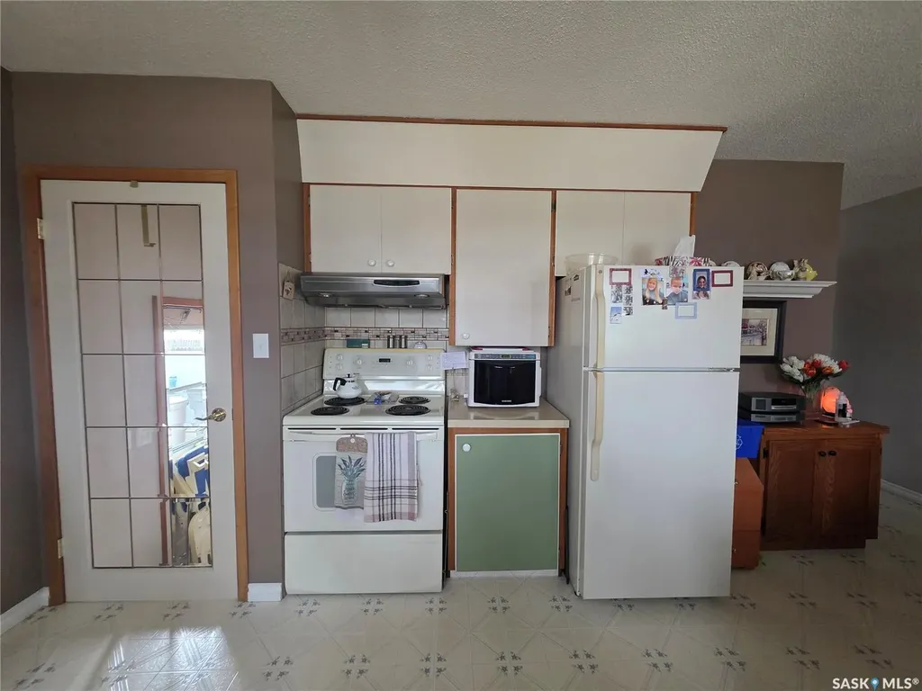 1841 Gibbs Road Estevan SK S4A 1Y1