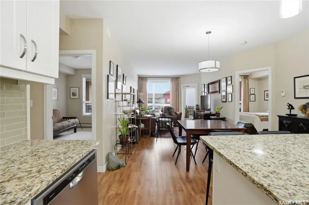 1025 Moss Avenue Saskatoon SK S7H 4C7