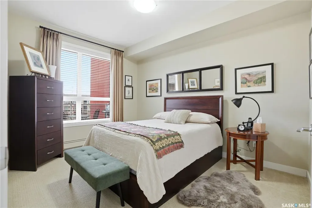 1025 Moss Avenue Saskatoon SK S7H 4C7