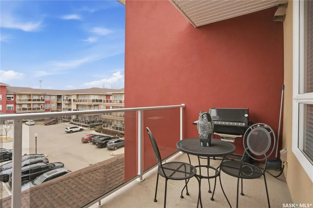 1025 Moss Avenue Saskatoon SK S7H 4C7