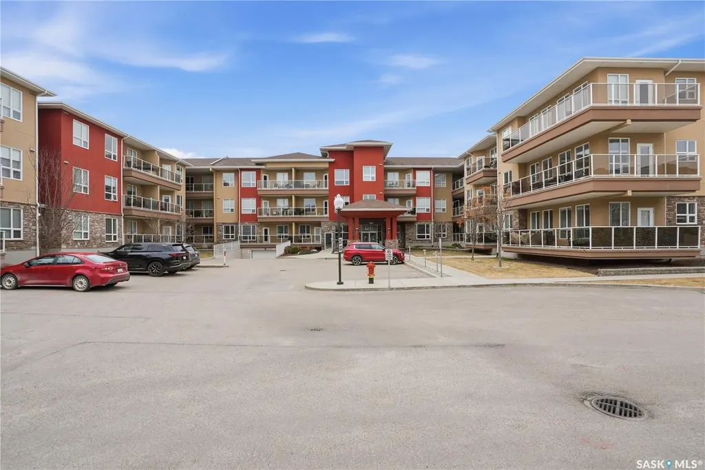 1025 Moss Avenue Saskatoon SK S7H 4C7