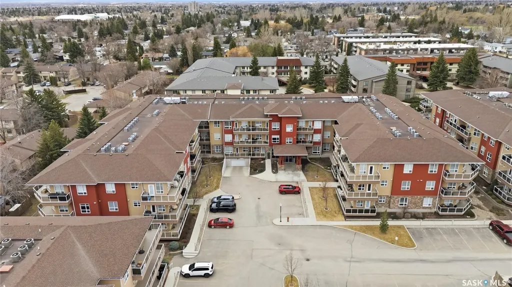 1025 Moss Avenue Saskatoon SK S7H 4C7