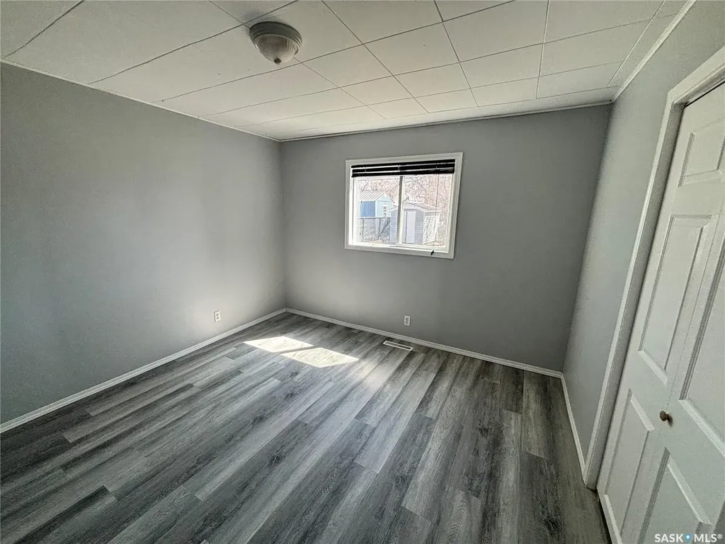 207 3rd Avenue W Kindersley SK S0L 1S0