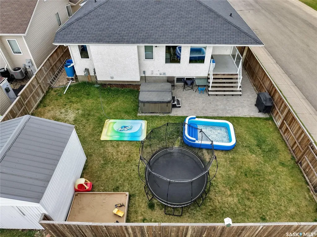201 Brookside Court Warman SK S0K 0A1