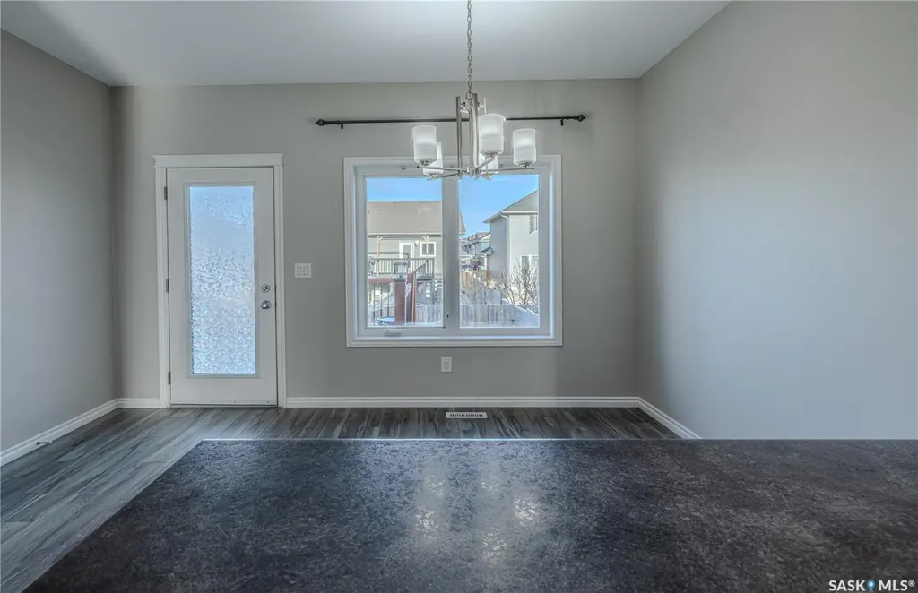 254 Macinnes Street Saskatoon SK S7T 0T2