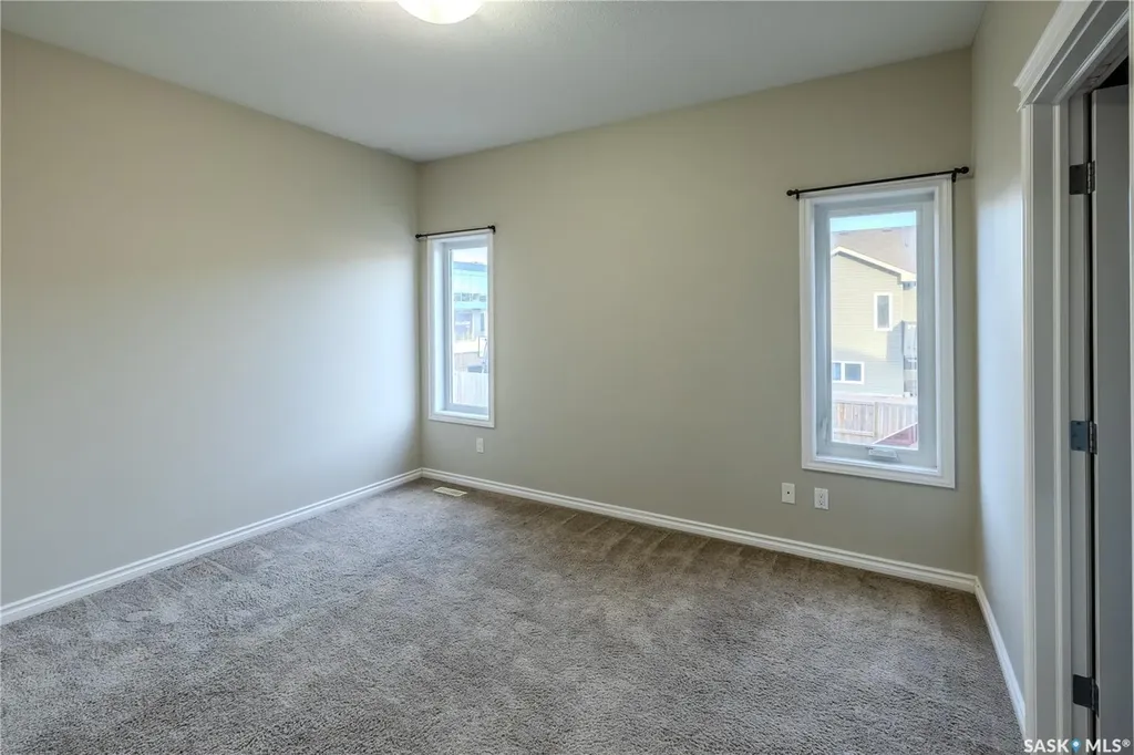 254 Macinnes Street Saskatoon SK S7T 0T2