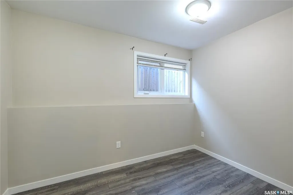 254 Macinnes Street Saskatoon SK S7T 0T2