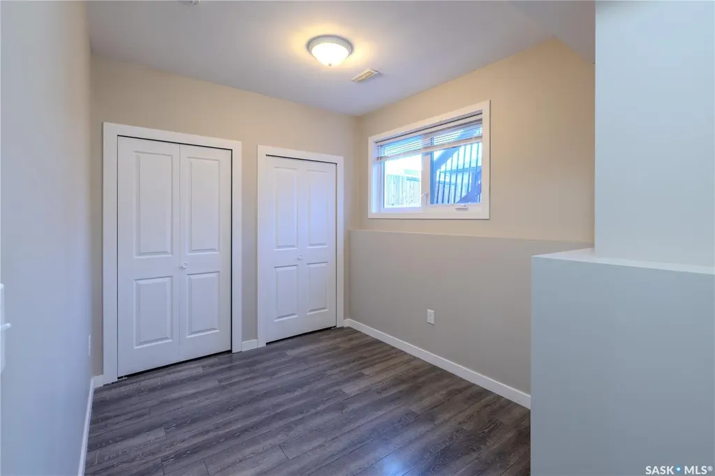 254 Macinnes Street Saskatoon SK S7T 0T2