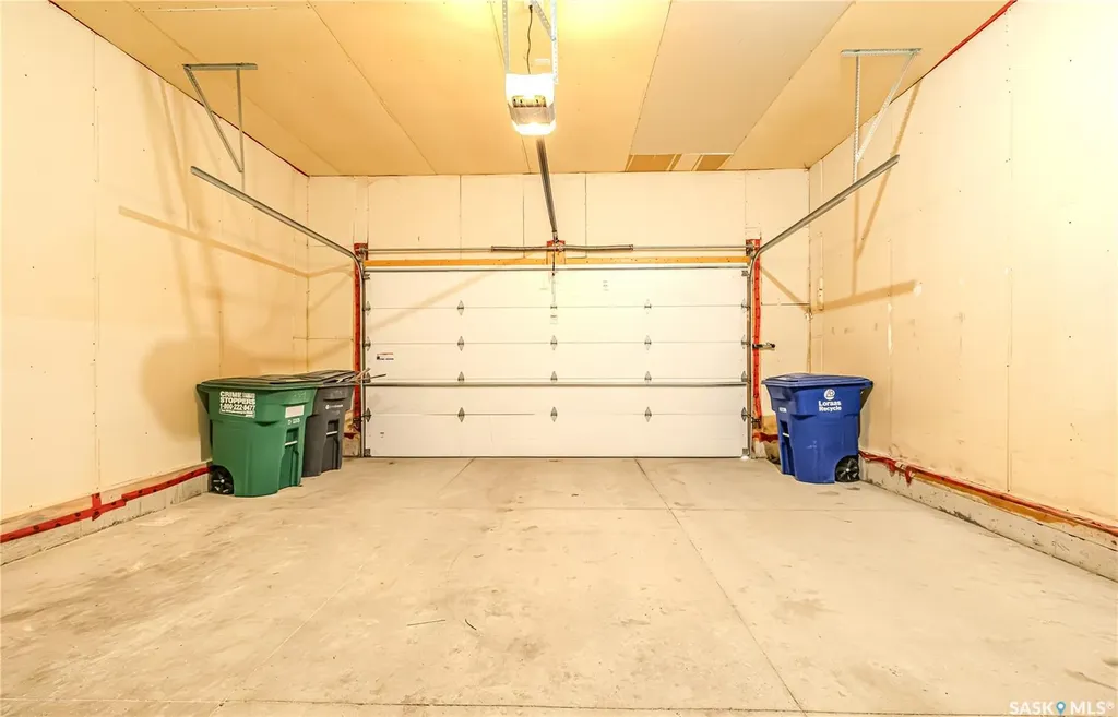 254 Macinnes Street Saskatoon SK S7T 0T2