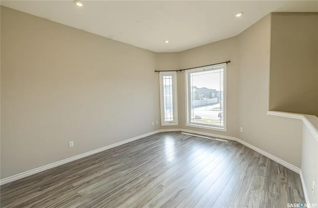 254 Macinnes Street Saskatoon SK S7T 0T2
