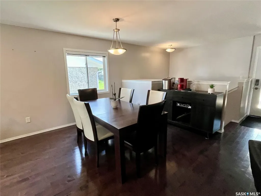 424 3rd Avenue W Unity SK S0K 4L0
