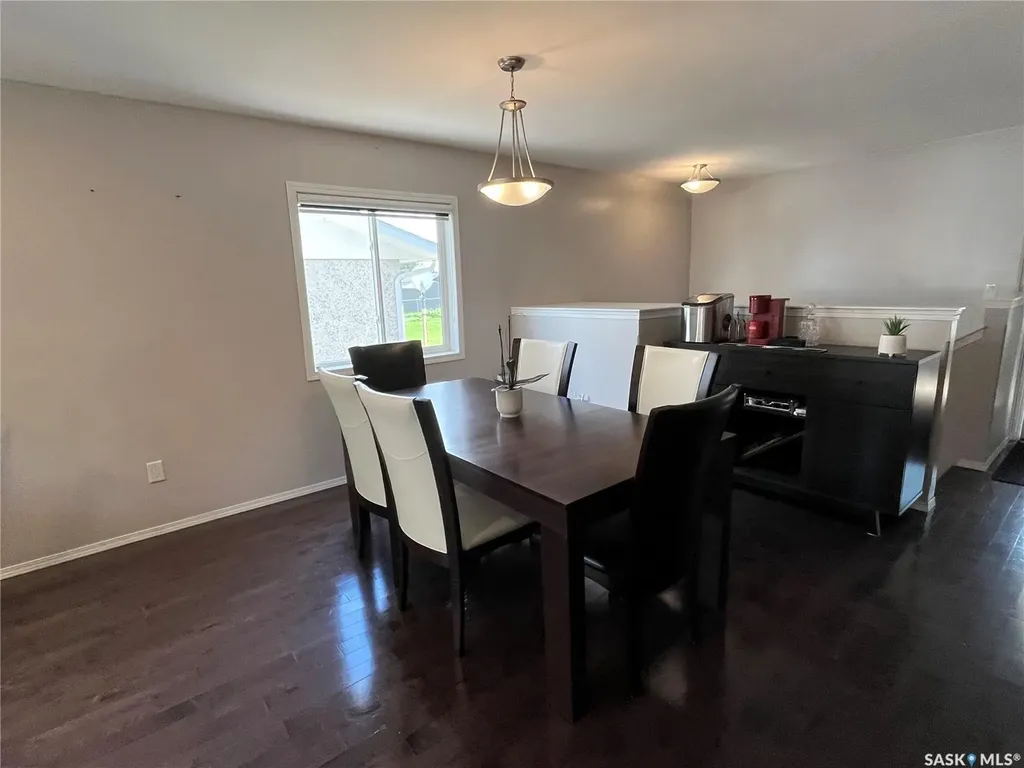 424 3rd Avenue W Unity SK S0K 4L0
