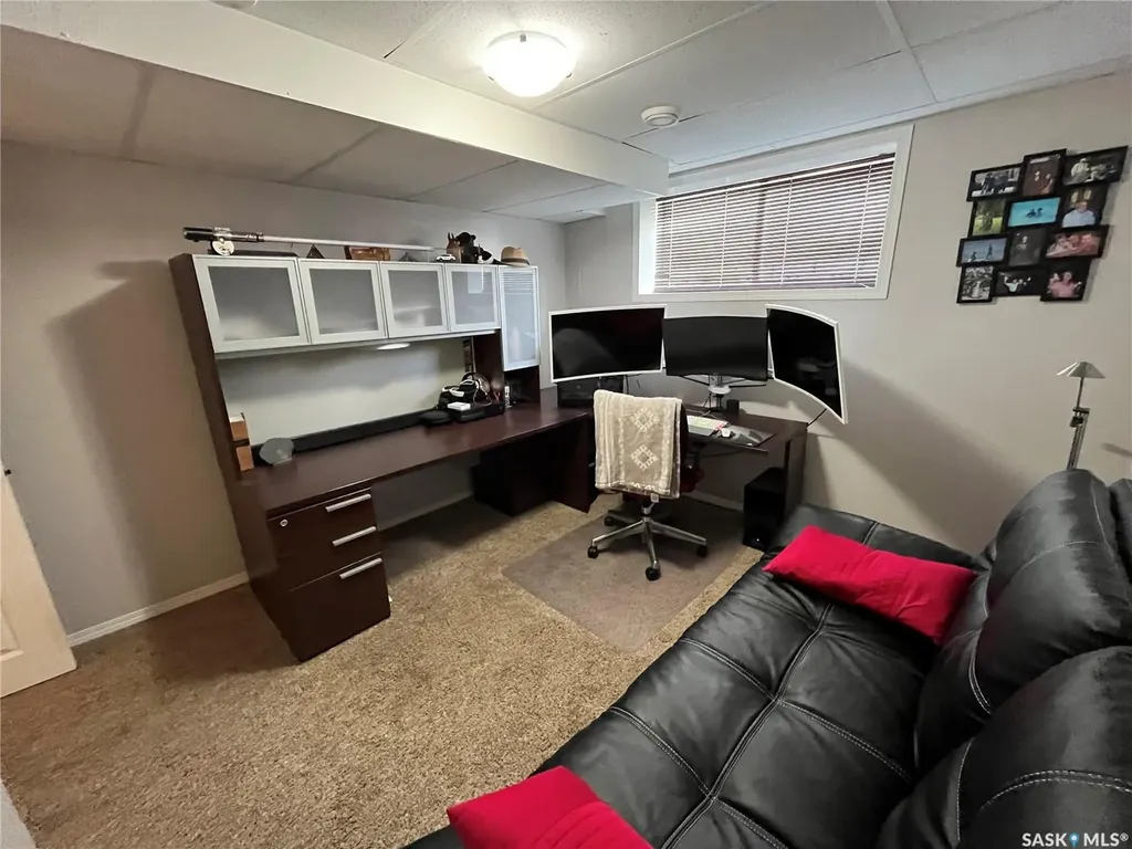 424 3rd Avenue W Unity SK S0K 4L0