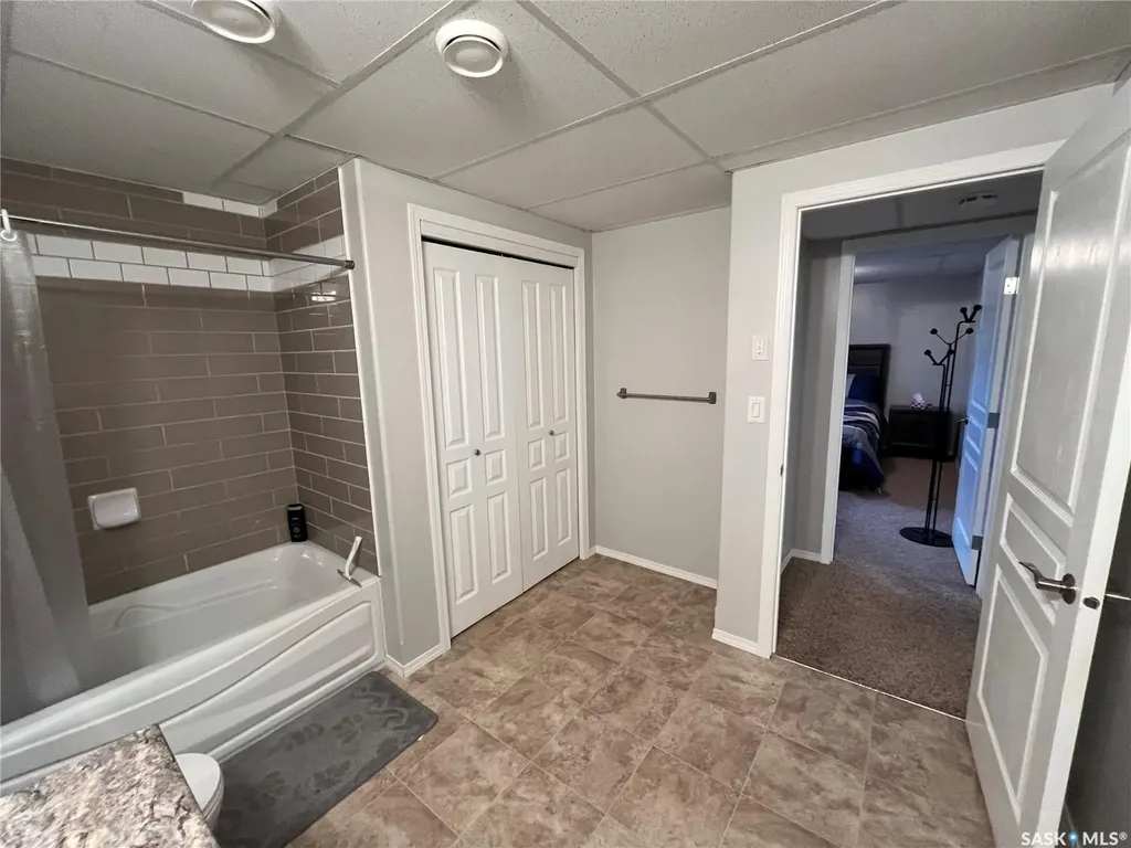 424 3rd Avenue W Unity SK S0K 4L0