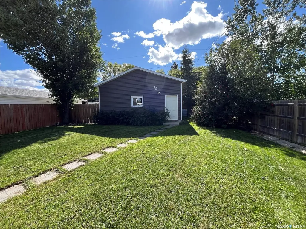 424 3rd Avenue W Unity SK S0K 4L0