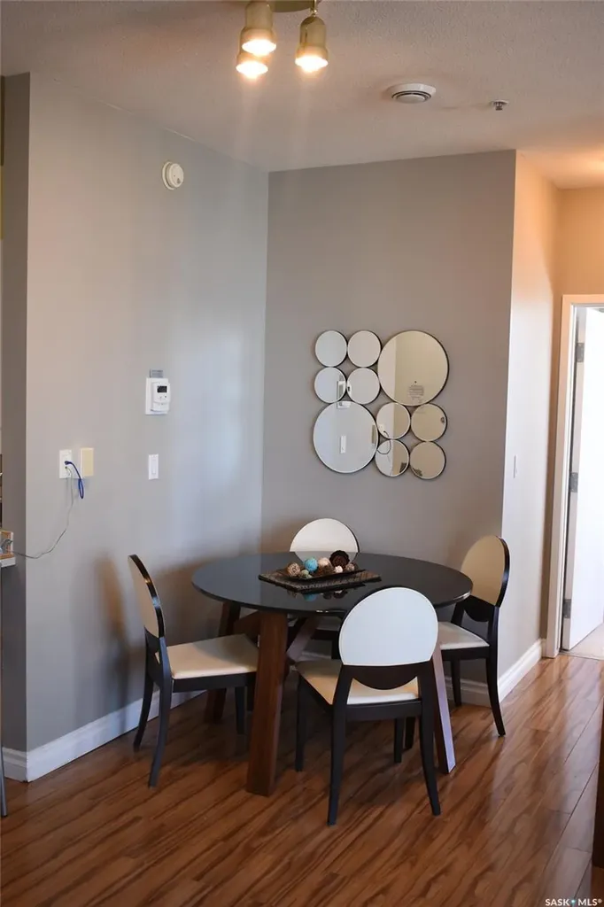 1867 Hamilton Street Regina SK S4P 2C2