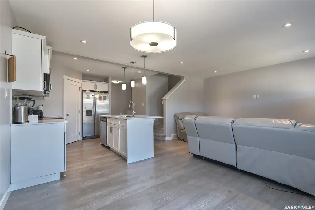 1732 Mustard Street Regina SK S4Y 0G1