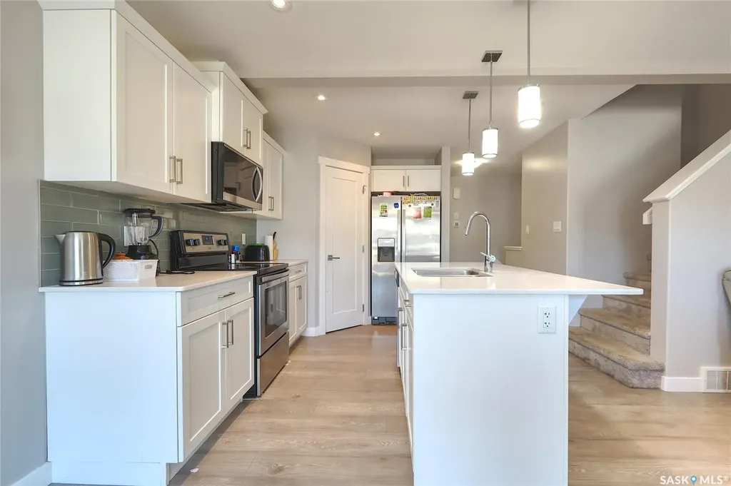 1732 Mustard Street Regina SK S4Y 0G1
