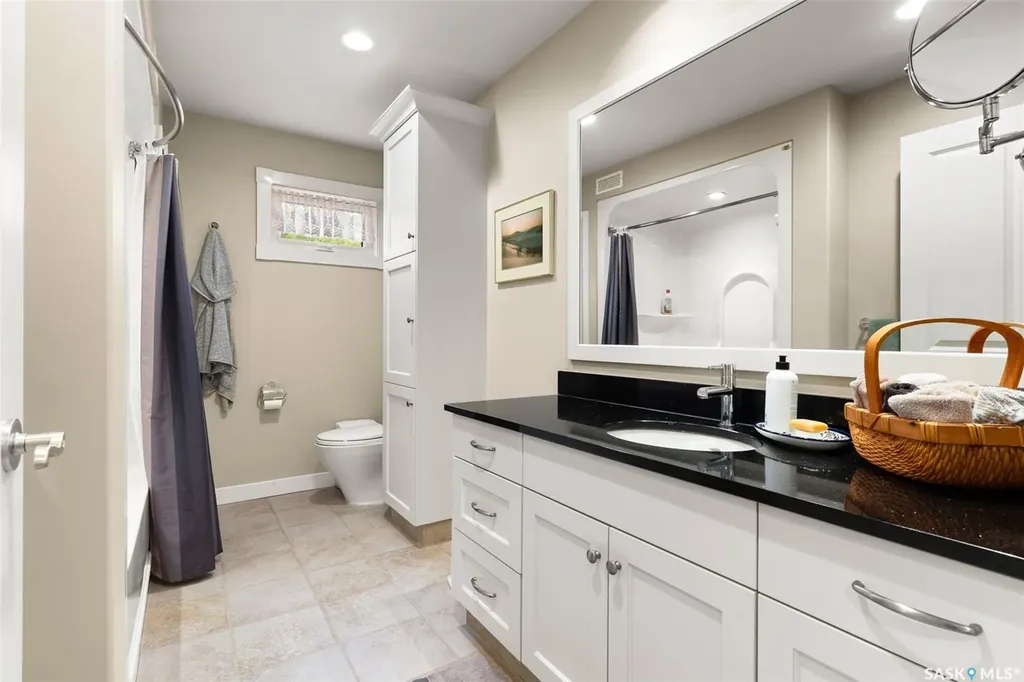 475 James Street S Lumsden SK S0G 3C0