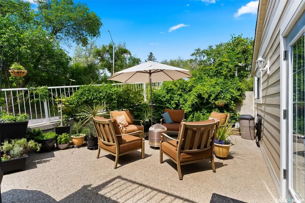 475 James Street S Lumsden SK S0G 3C0