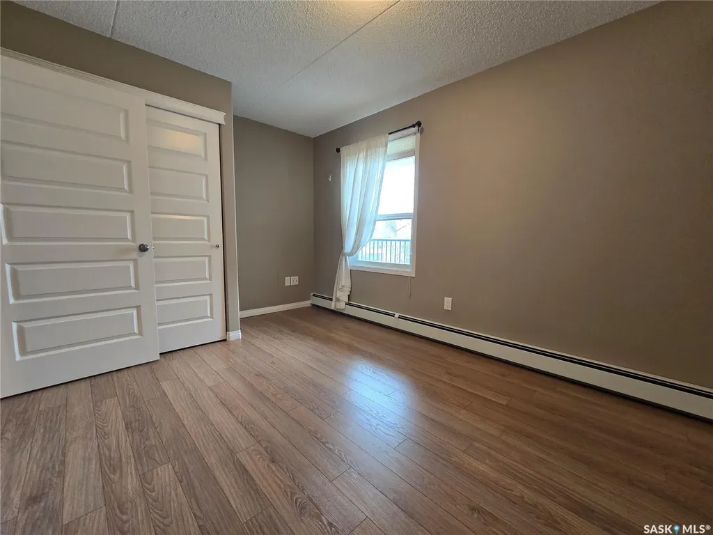 505 Bannerman Street Weyburn SK S4H 1V5