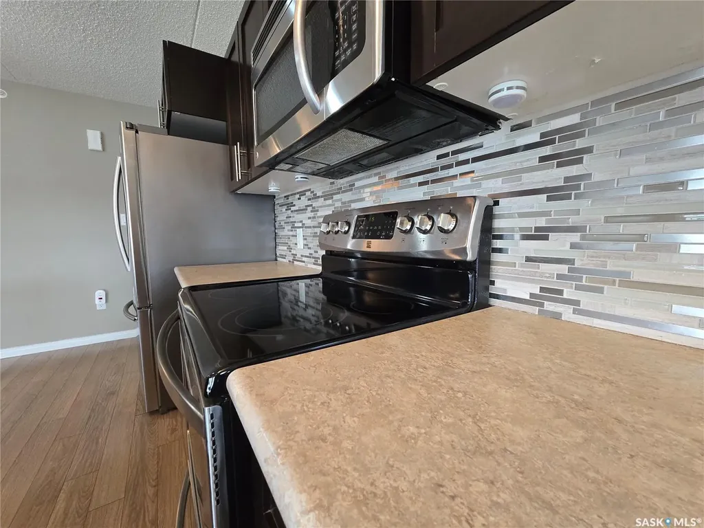 505 Bannerman Street Weyburn SK S4H 1V5