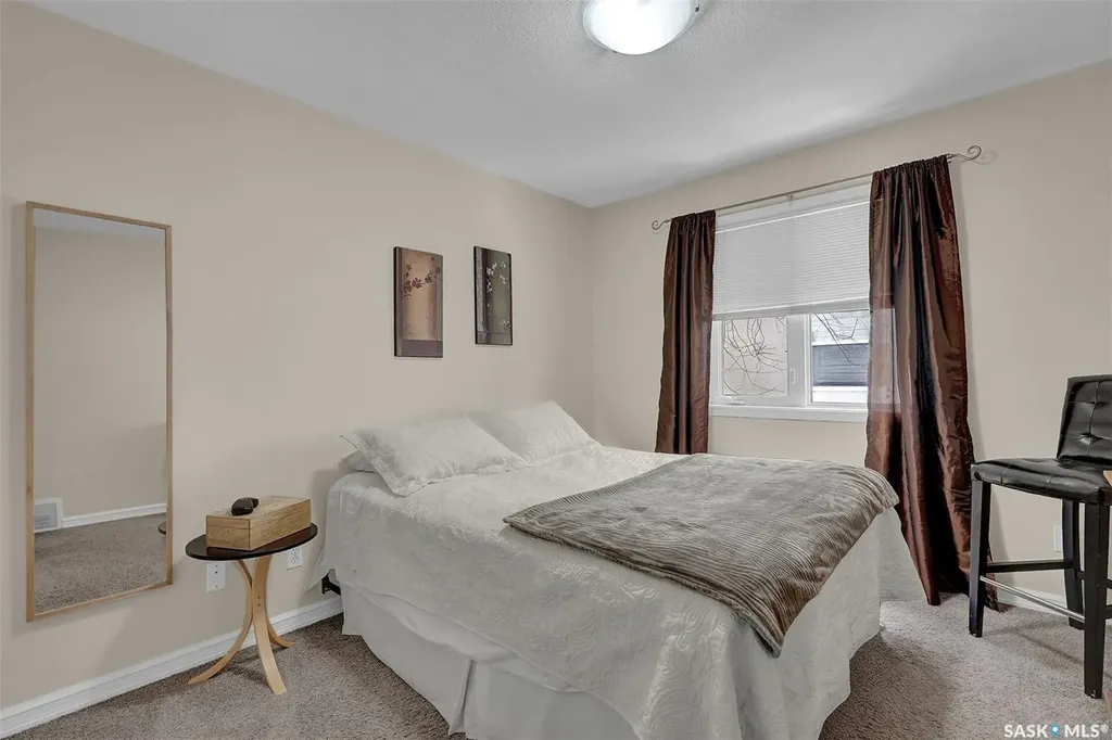 2203 Angus Street Regina SK S4T 2A3