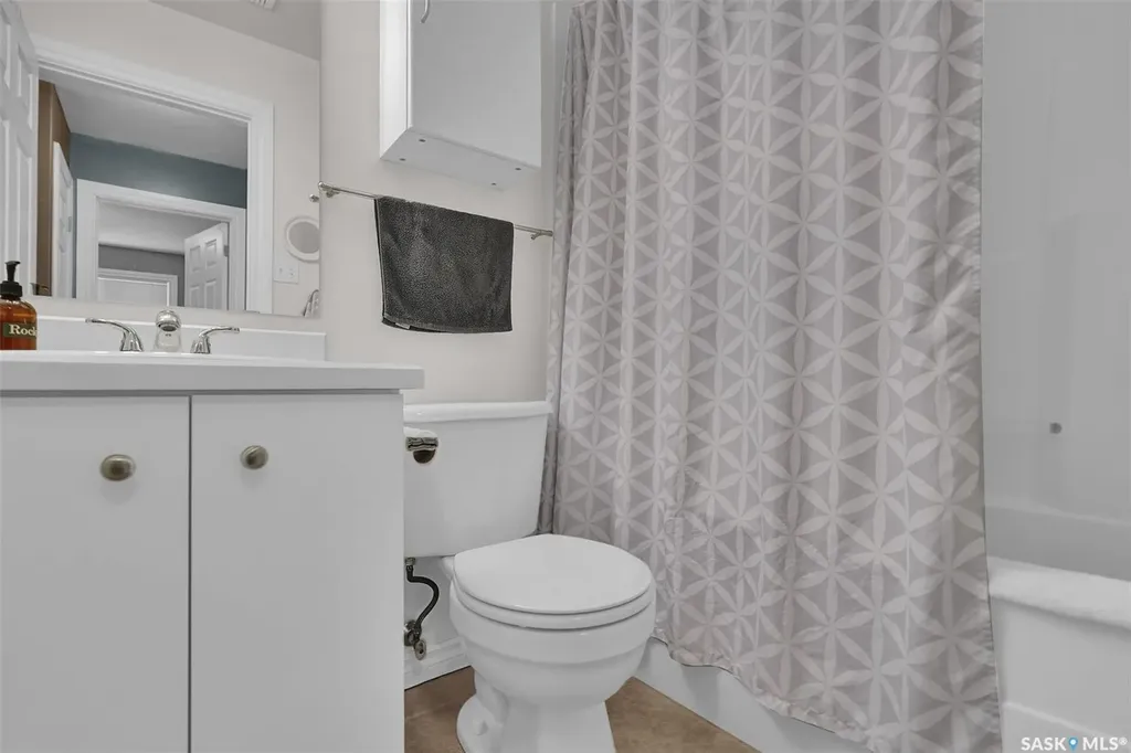 2203 Angus Street Regina SK S4T 2A3