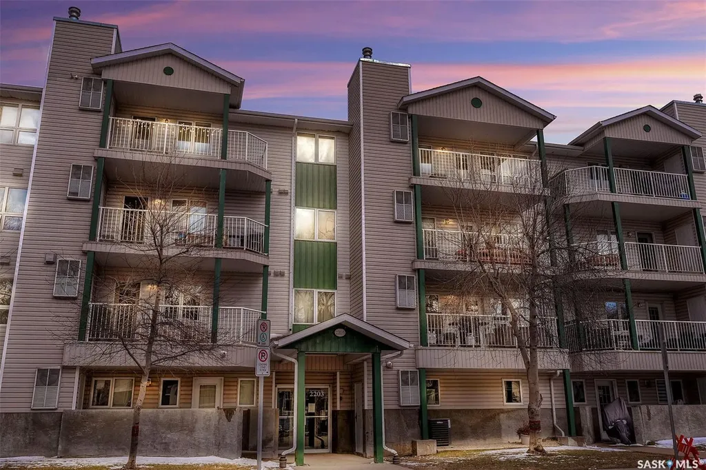 2203 Angus Street Regina SK S4T 2A3