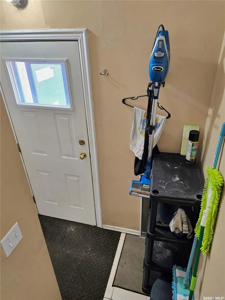 1328 Main Street Saskatoon SK S7H 0L4