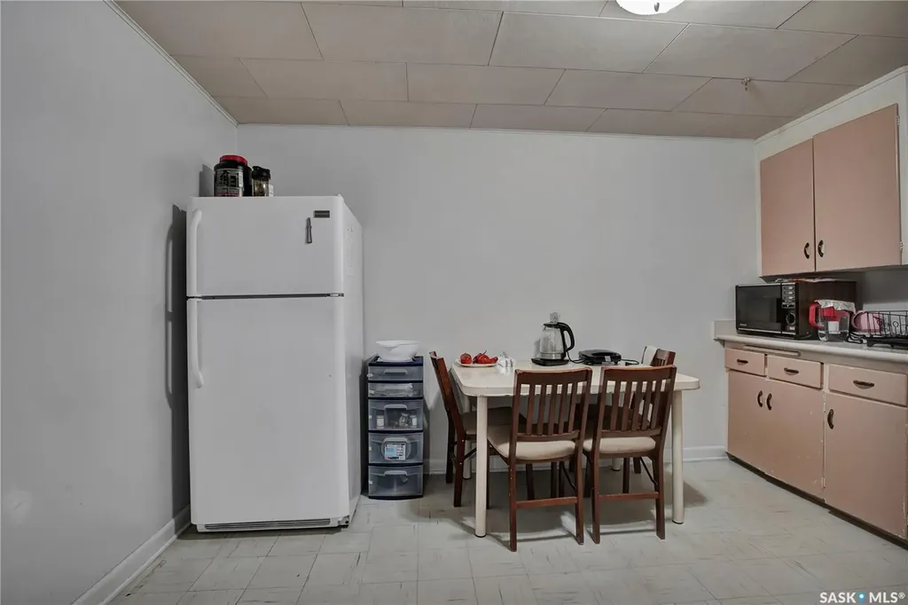 1328 Main Street Saskatoon SK S7H 0L4